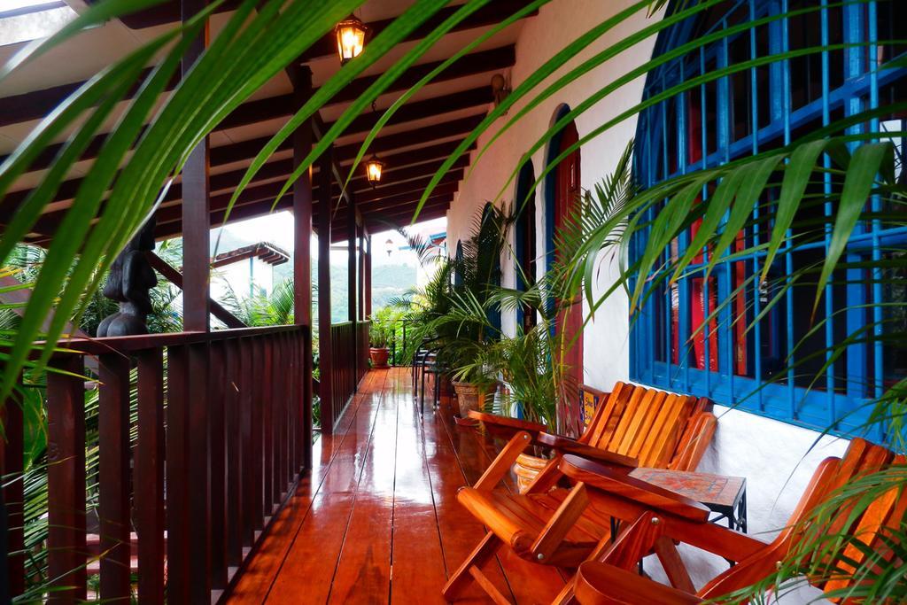 Orosi Lodge Стая снимка