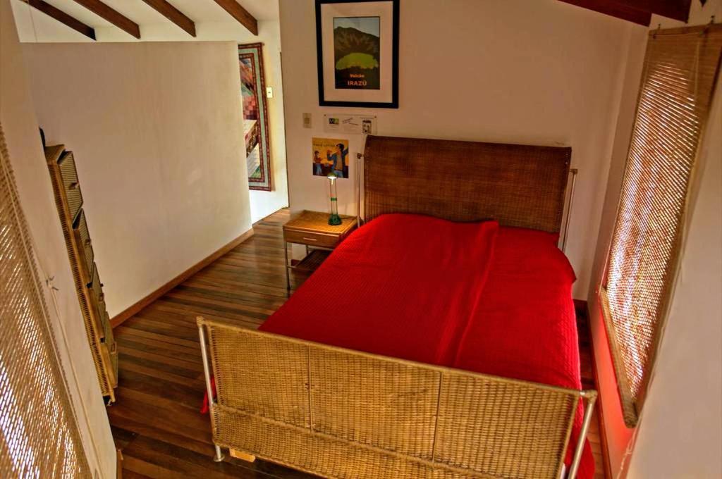 Orosi Lodge Екстериор снимка
